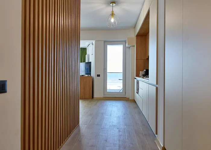 Апартаменты Tesoro By Infinity Alz Нэводари