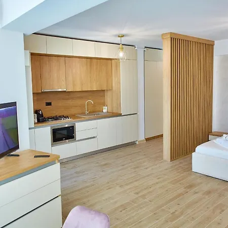 Tesoro By Infinity Alz Apartment Navodari