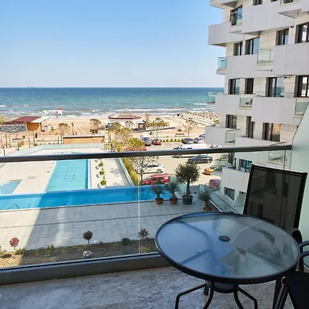 Tesoro By Infinity Alz Apartment *